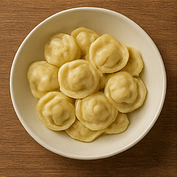 Fleischtaschen (Pelmeni)